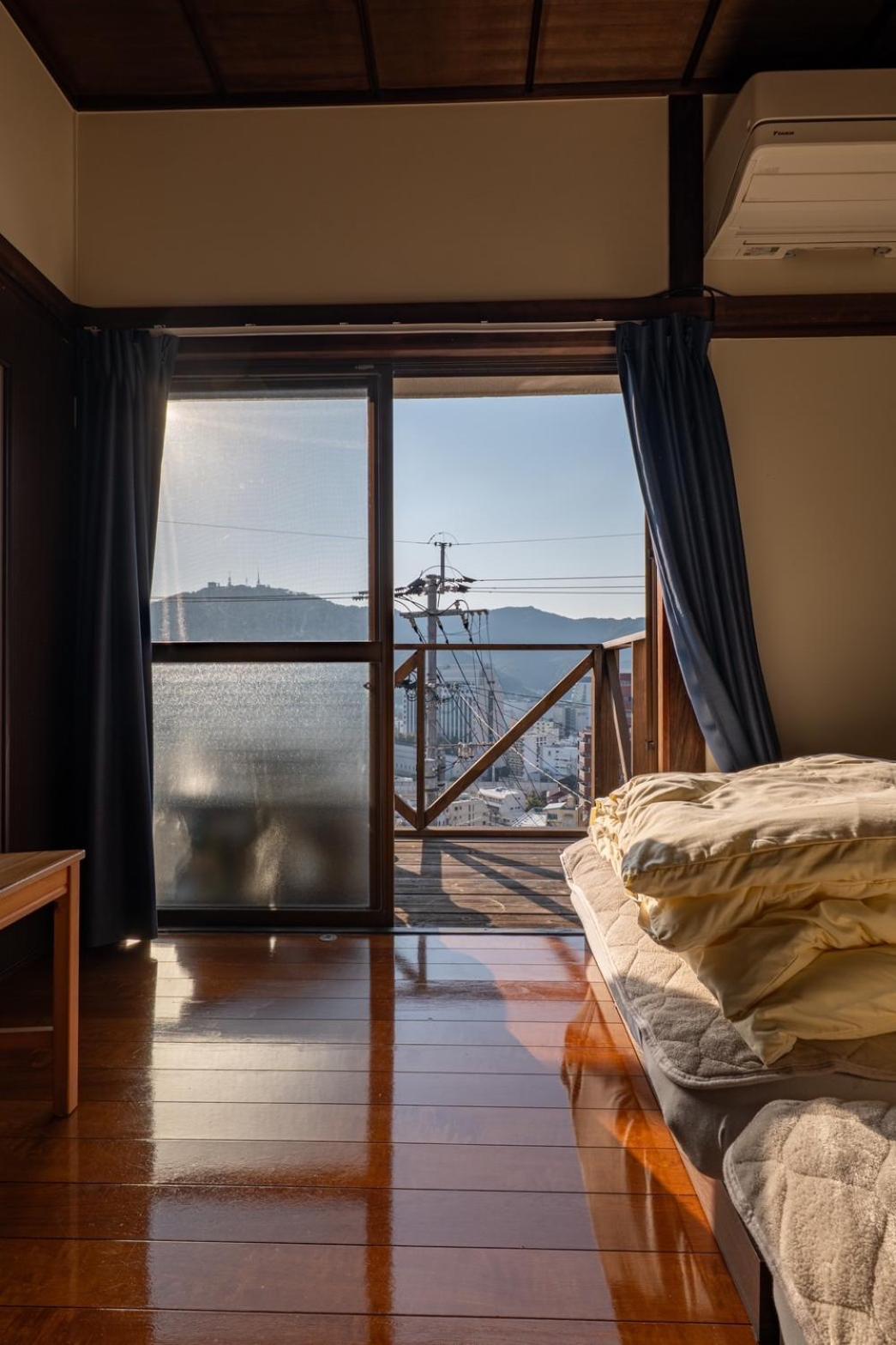 Guest House Nagasaki 2 御船蔵の我が家 2 Buitenkant foto