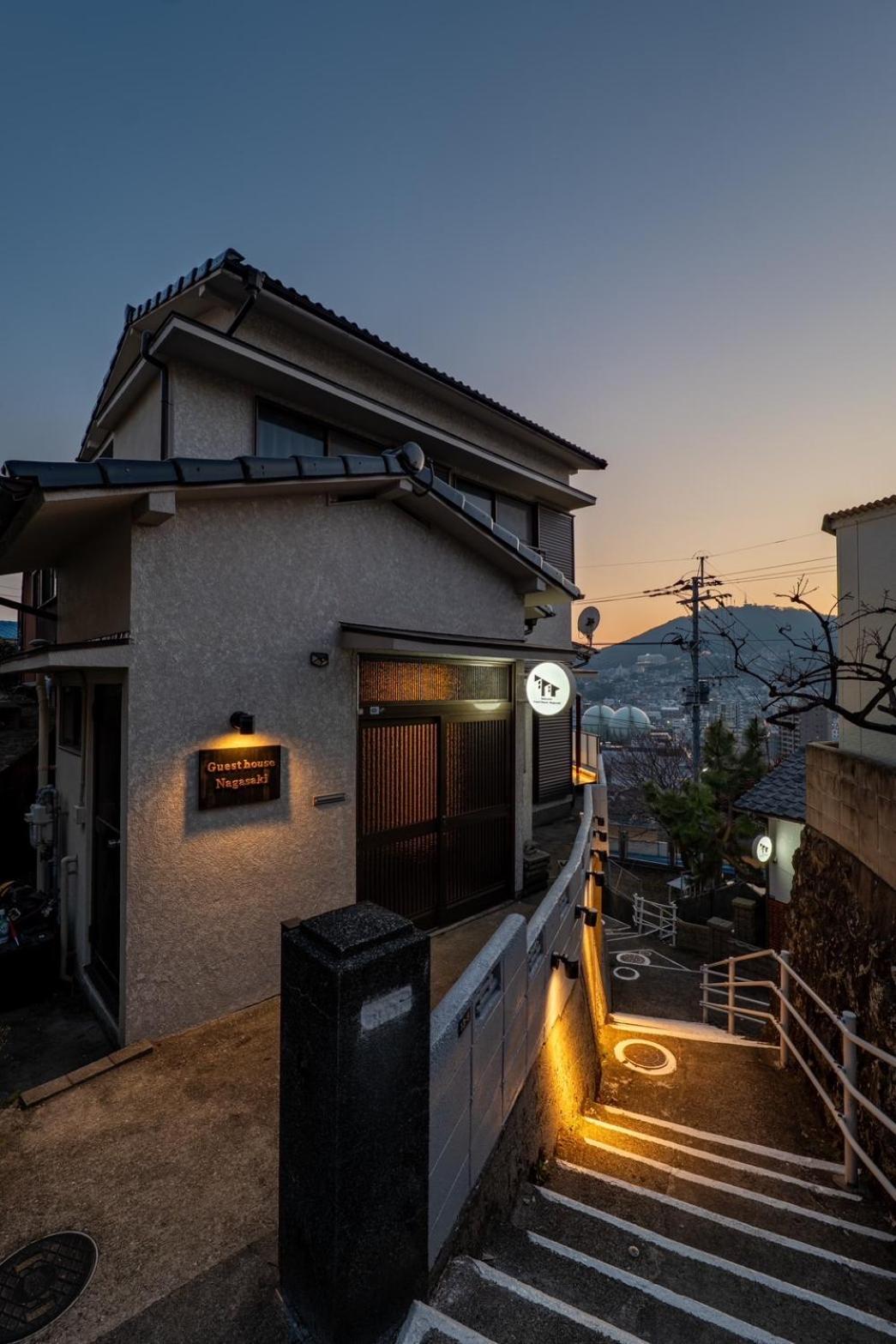 Guest House Nagasaki 2 御船蔵の我が家 2 Buitenkant foto